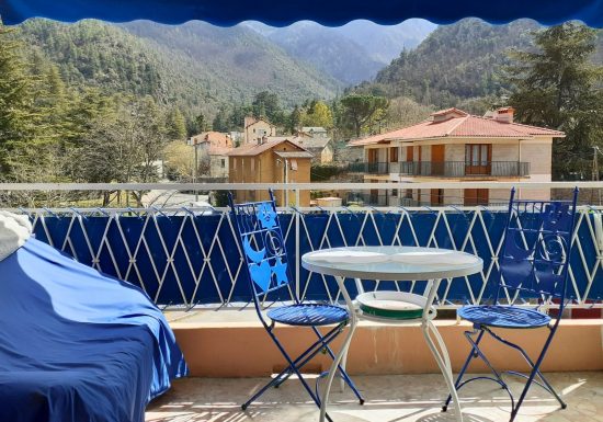 RÉSIDENCE LE PALAIS « LES IRIS »