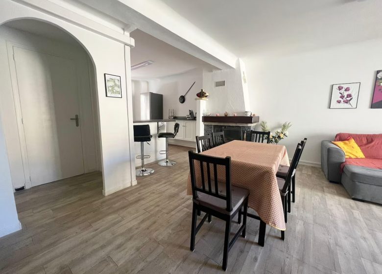 APPARTEMENT AGOS MAR