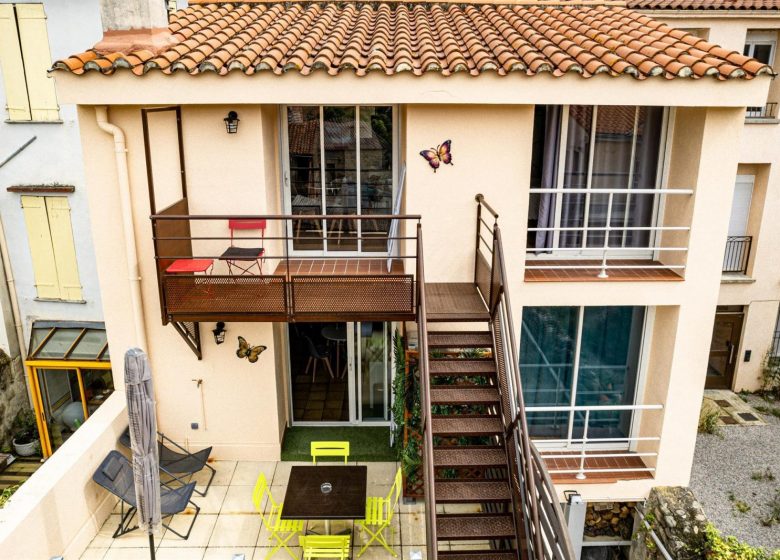 CASAS CONFLENT – MARIPOSA ROJA