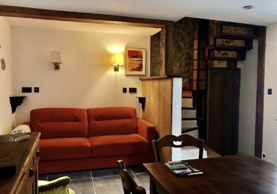 LE GRAND CEDRE GÎTE