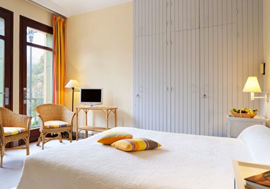 GRAND HOTEL LES PYRENEES