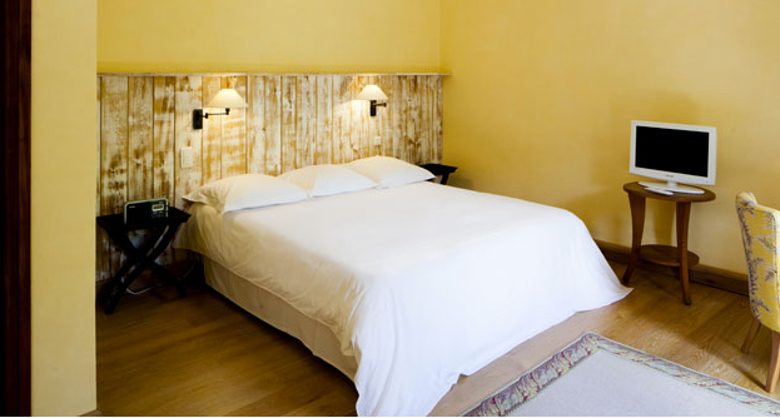 GRAND HOTEL LES PYRENEES