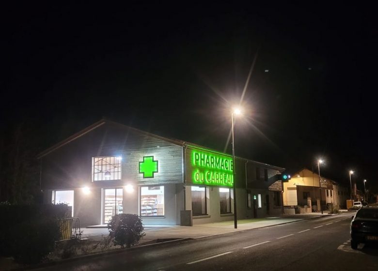 PHARMACIE LE CARREAU