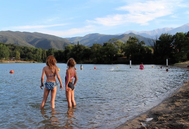 PUBLIC BEACH AT LAC DES ESCOUMES