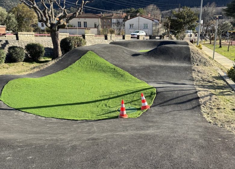 PUMP TRACK