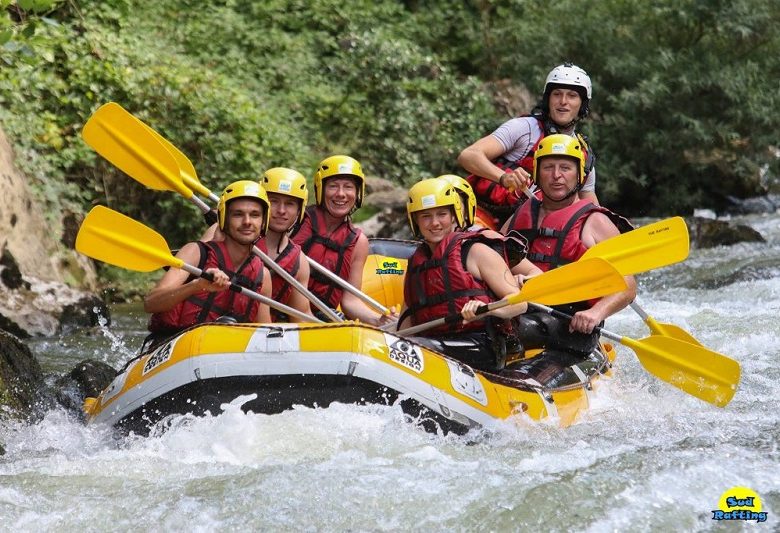 PYRENEES CANYONING BY MAX & LOLA